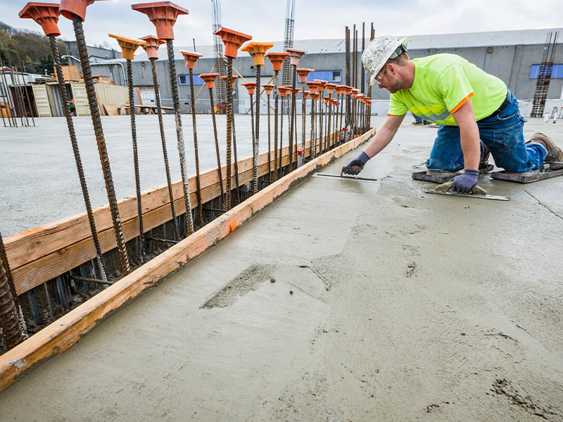 concrete-curing-sotudehbeton-1