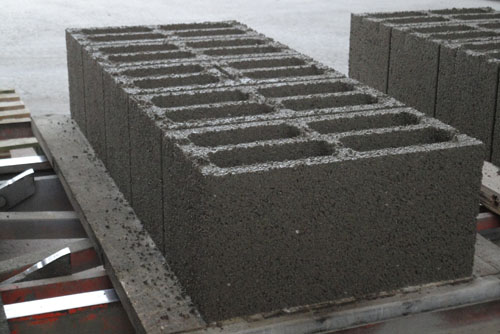 pumice-scoria-block