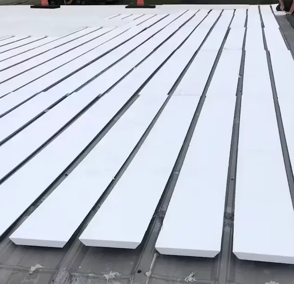 foam-construction-roof-1-600×580-1