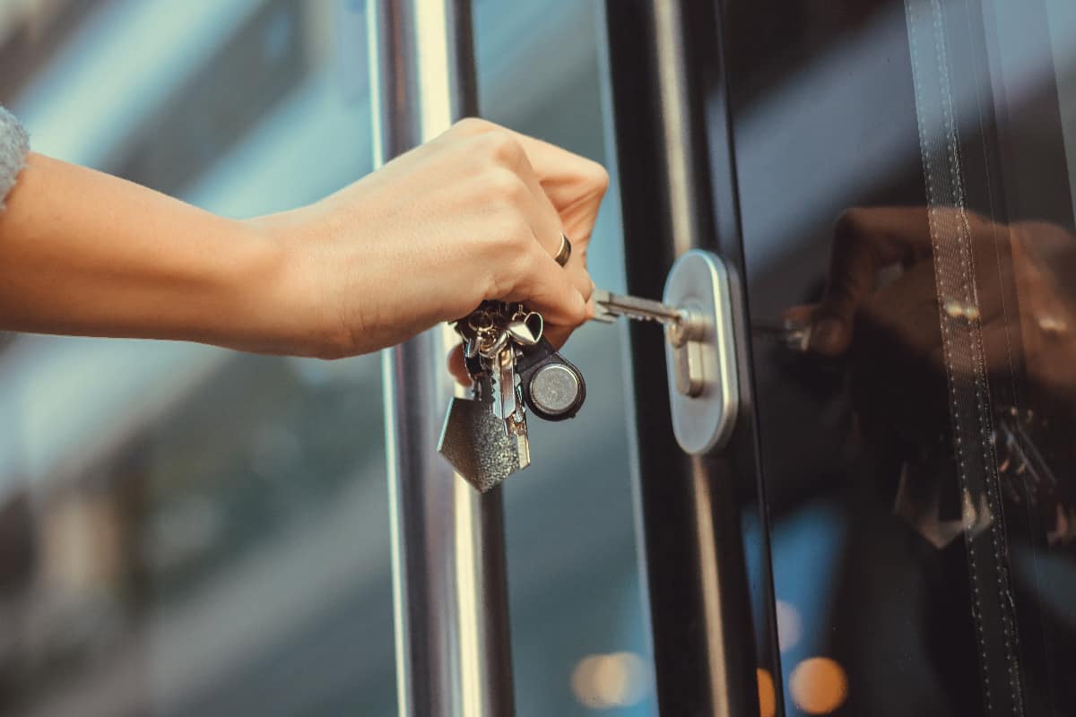 Unlocking-entrance-door-with-a-key-1