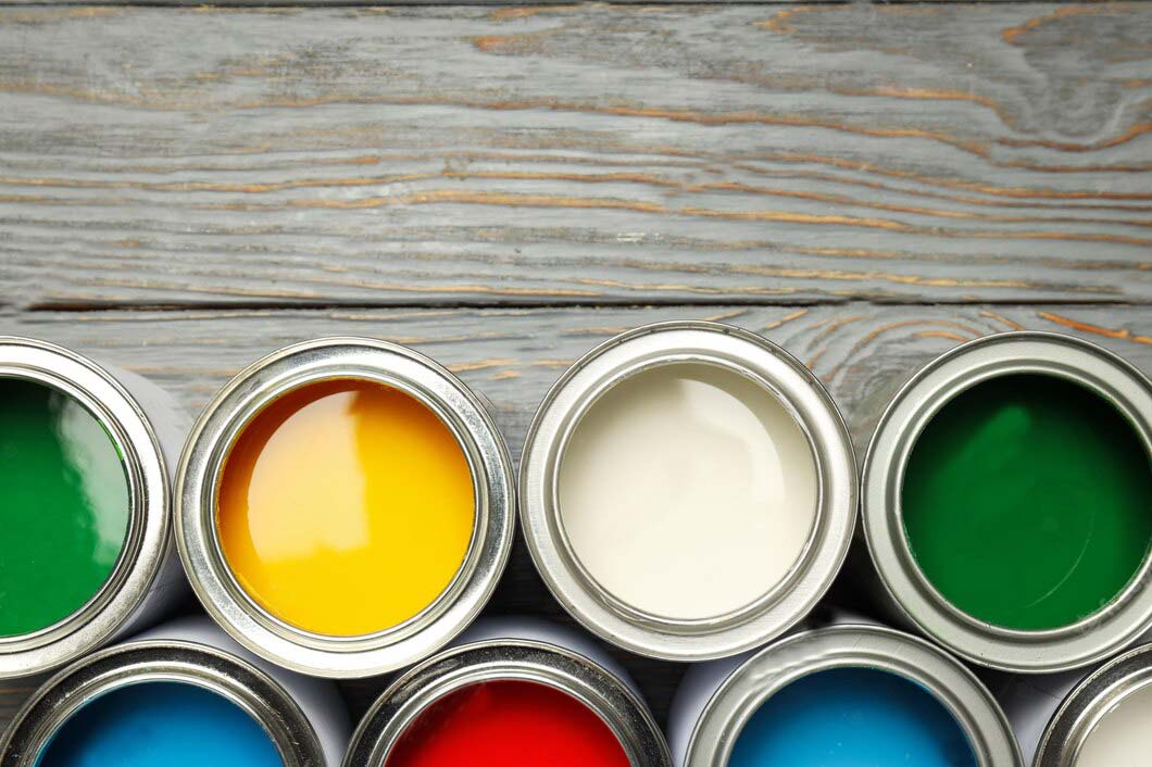 tools-art-repairing-paint-space-text_185193-131242-3