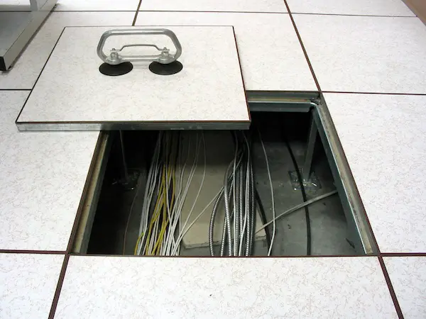 -کاذب